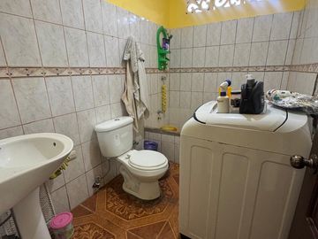 En venta casa rentera en cdla.Abel Gilbert en Duran.(JP)