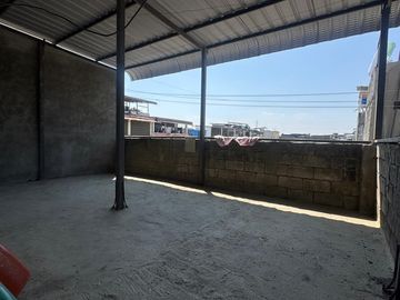 En venta casa rentera en cdla.Abel Gilbert en Duran.(JP)