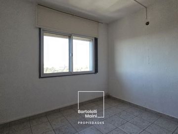 VENTA | Depto 4 Dormitorios + Cochera con Vista al Río | Cochabamba 45