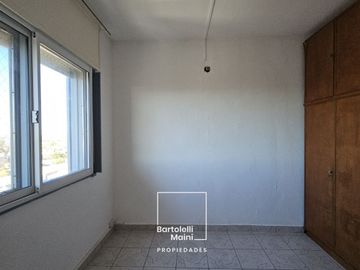 VENTA | Depto 4 Dormitorios + Cochera con Vista al Río | Cochabamba 45