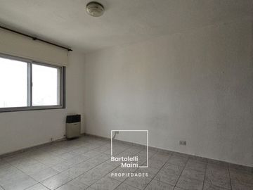 VENTA | Depto 4 Dormitorios + Cochera con Vista al Río | Cochabamba 45