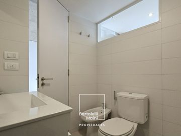 VENTA | MONOAMBIENTE DIVISIBLE | San Juan 2487