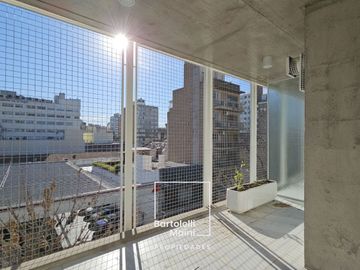 VENTA | MONOAMBIENTE DIVISIBLE | San Juan 2487