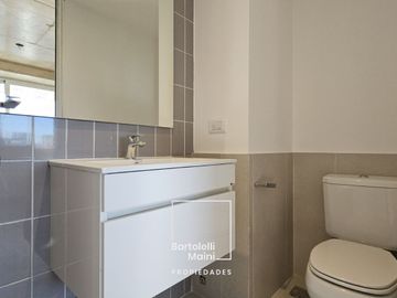 VENTA | Piso Exclusivo 2 Dormitorios + Comodín | San Juan 2487