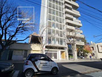 VENTA | Piso Exclusivo 2 Dormitorios + Comodín | San Juan 2487