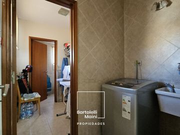 DEPARTAMENTO EN VENTA | 4 Dormitorios + 3 Cocheras + Amenities  |  Chacabuco 1444