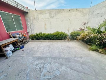 Casa en Venta en Villa Albertina $1,800,000