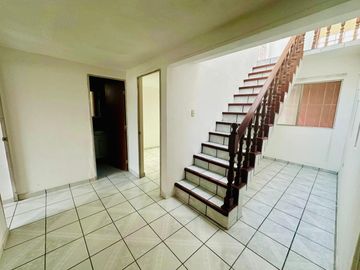 Casa en Venta en Villa Albertina $1,800,000