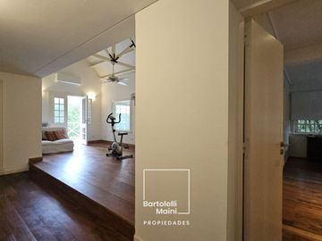VENTA | Casa 4 Dormitorios | B° Cerrado Green Village – Juan José Paso 8745, Fisherton