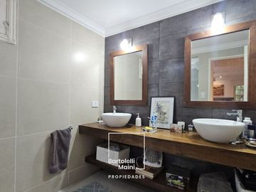 VENTA | Casa 4 Dormitorios | B° Cerrado Green Village – Juan José Paso 8745, Fisherton