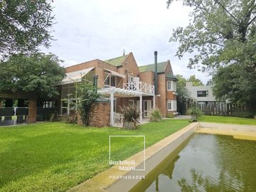 VENTA | Casa 4 Dormitorios | B° Cerrado Green Village – Juan José Paso 8745, Fisherton