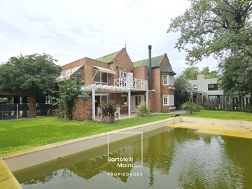 VENTA | Casa 4 Dormitorios | B° Cerrado Green Village – Juan José Paso 8745, Fisherton