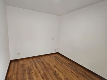 Barranco Limite Miraflores - Surco: Venta de Departamento At 45 m² + Deposito