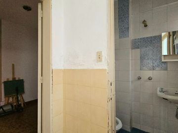 VENTA | 3 DORMITORIOS + DEPENDENCIAS DE SERVICIO | Sarmiento 958,