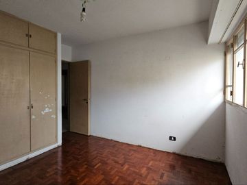VENTA | 3 DORMITORIOS + DEPENDENCIAS DE SERVICIO | Sarmiento 958,