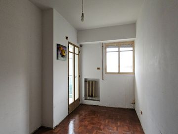 VENTA | 3 DORMITORIOS + DEPENDENCIAS DE SERVICIO | Sarmiento 958,