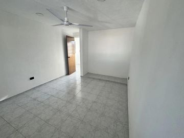 Casa Remodelada en Venta en esquina en Fco de Montejo Frente a Colegio
