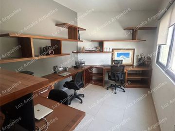 CASA EN RENTA EN VILLANTIGUA AMUEBLADA