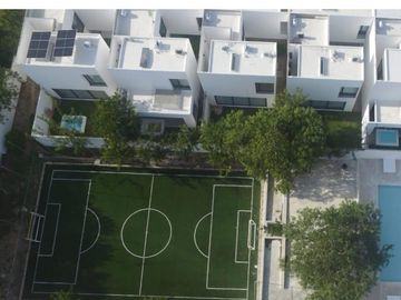 Casa en venta de 3 Recámaras en privada Oasis, Cholul