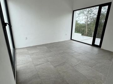 Casa en venta de 3 Recámaras en privada Oasis, Cholul