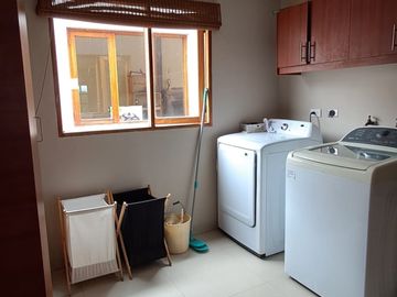 Venta de Hermosa Casa en Urbanización Nayon