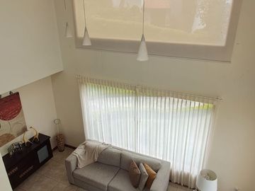 Venta de Hermosa Casa en Urbanización Nayon