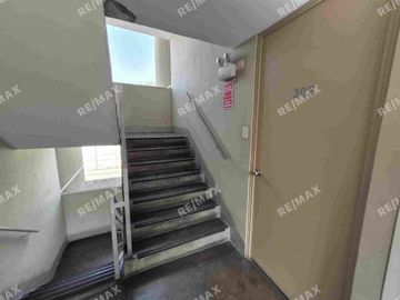 Venta de departamento en Carabaillo Valle Grande 2