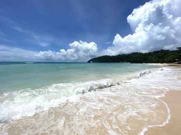 STUDIO DELUXE TWIN UNIT FOR SALE AT SAVOY HOTEL BORACAY