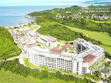STUDIO DELUXE TWIN UNIT FOR SALE AT SAVOY HOTEL BORACAY