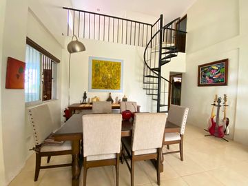 FOR SALE - House and Lot with Overlooking View in Town & Country Estates, Antipolo, Rizal
