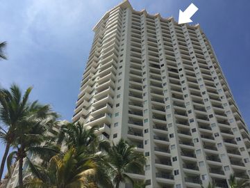 ¡Oferta especial por el huracán Otis! - Ahora solo $1,390,000 MXN.