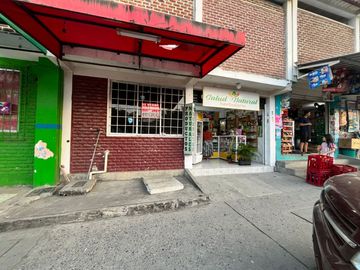 Venta de Local comercial en la Urb Beata Mercedes Molina