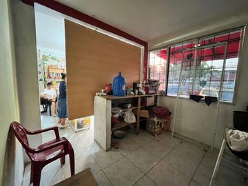 Venta de Local comercial en la Urb Beata Mercedes Molina
