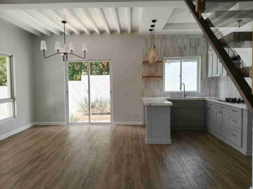 House and Lot for Sale in Windsor Heights Tagaytay City