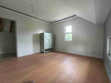 House and Lot for Sale in Windsor Heights Tagaytay City