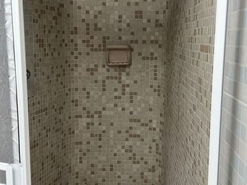 SE VENDE!! Oportunidad apartamento amoblado en el laguito, para generar rentas turisticas.