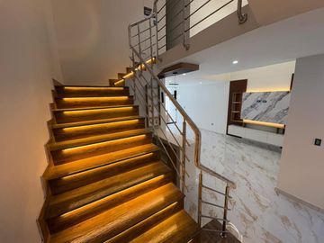 HERMOSA CASA DE ESTRENO CON PISCINA EN VENTA - URB. BOULEVARD PARK PLAZA - PIURA