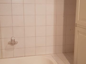 NUEVO VALOR !!! CASA EN P.H, PLANTA BAJA CON PARQUE Y COCHERA. 120 M2 CUBIERTOS