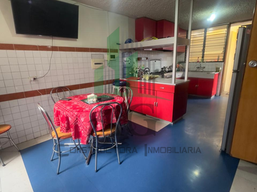 🏡 ¡VENTA DE AMPLIA CASA EN JOSE LUIS BUSTAMANTE Y RIVERO (ADEPA)!