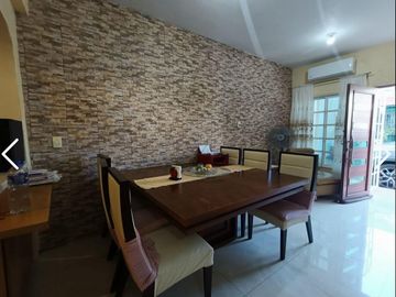 VENDO CASA EN LOS VOLCANES, CON RECAMARA EN PLANTA BAJA