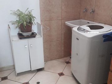 EN VENTA FUNCIONAL DPTO FLAT  PRIMER PISO EN LINCE LIMITE CON SAN ISIDRO