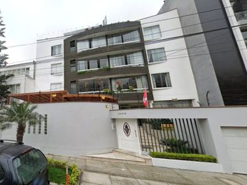 EN VENTA FUNCIONAL DPTO FLAT  PRIMER PISO EN LINCE LIMITE CON SAN ISIDRO