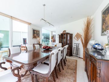 CASA EN CAMPESTRE DEL BOSQUE CON 4 RECÁMARAS Y ESPACIOSO JARDÍN