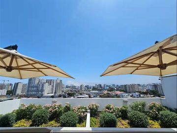 🏡 ¡Venta de hermoso departamento flat con terraza en Barranco!