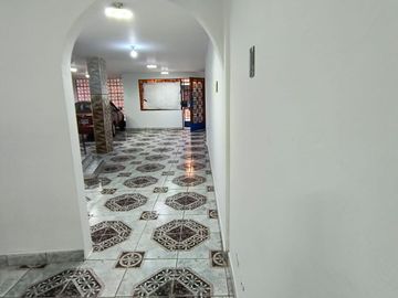 VENTA DE CASITA EN LA PERLA CALLAO a un paso de SAN MIGUEL…