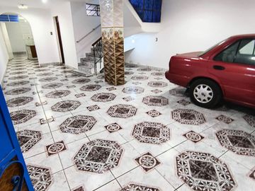 VENTA DE CASITA EN LA PERLA CALLAO a un paso de SAN MIGUEL…