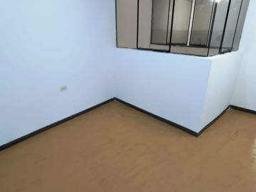 VENTA DE CASITA EN LA PERLA CALLAO a un paso de SAN MIGUEL…