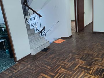 VENTA DE CASITA EN LA PERLA CALLAO a un paso de SAN MIGUEL…