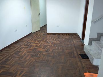 VENTA DE CASITA EN LA PERLA CALLAO a un paso de SAN MIGUEL…