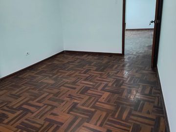 VENTA DE CASITA EN LA PERLA CALLAO a un paso de SAN MIGUEL…